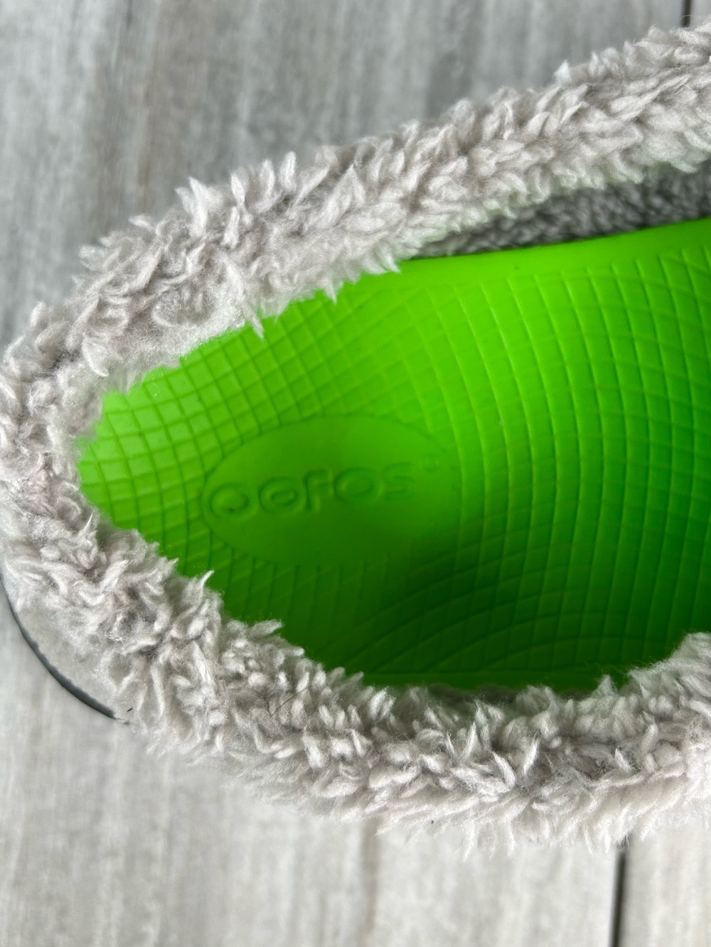 WORN 1X OOFOS OOcoozie Slip-On Clog in Light Gray with Black Sole Men's Size 9 - Picture 10 of 11